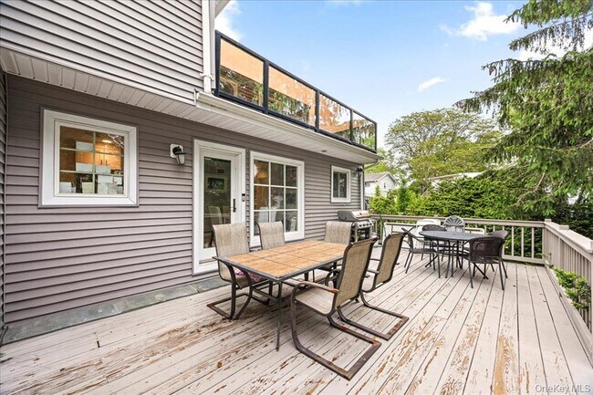 Building Photo - 1127 Fordham Ln