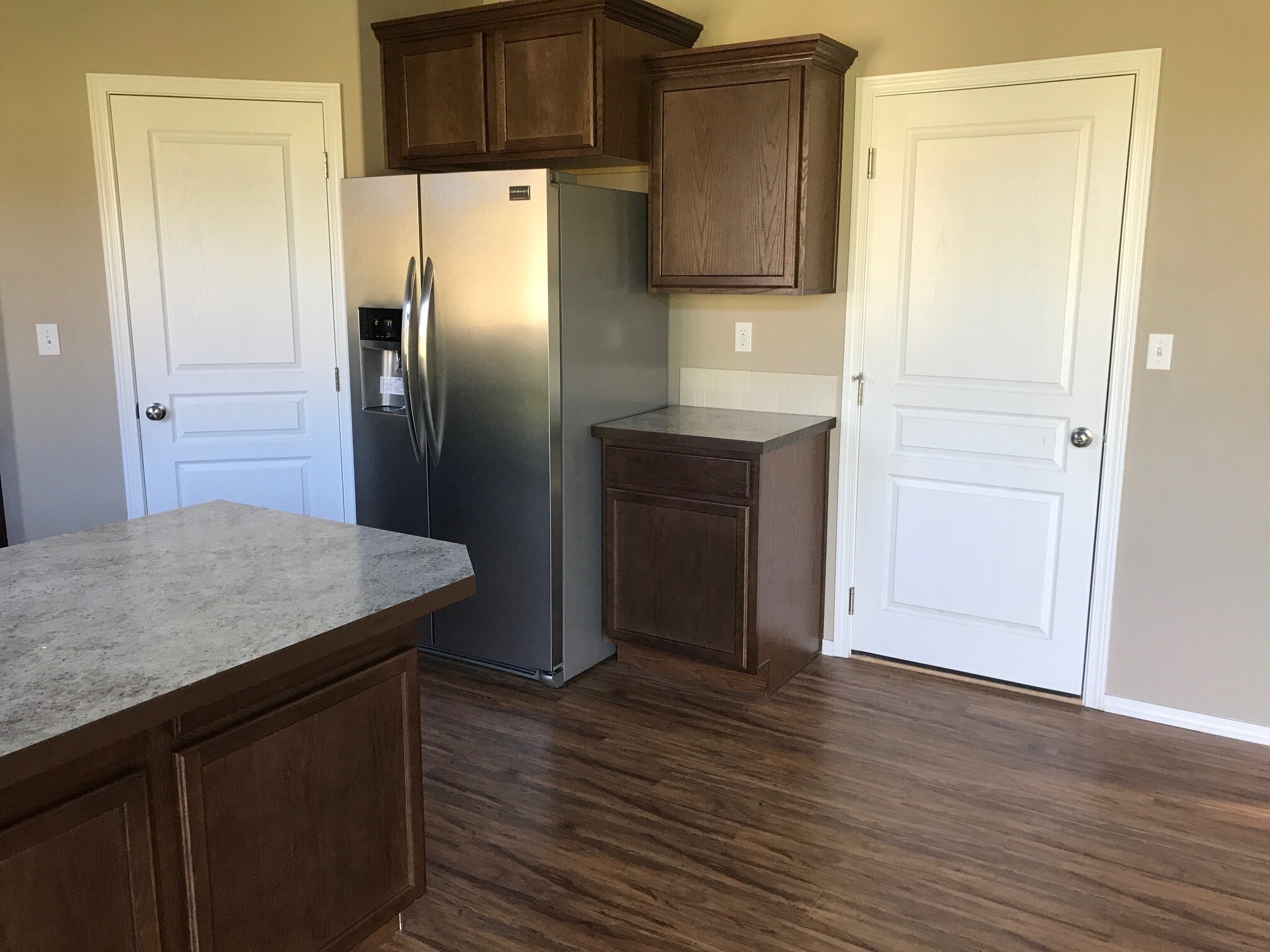 Building Photo - 1740 SW Panorama Dr