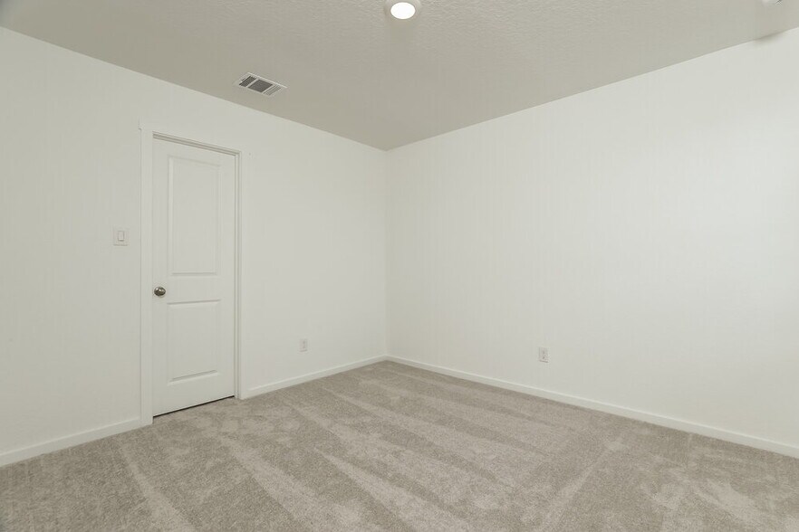 Building Photo - 11710 California Rose