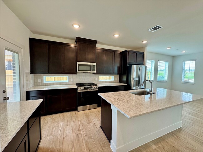 Building Photo - 1210 Shaded Rock Dr