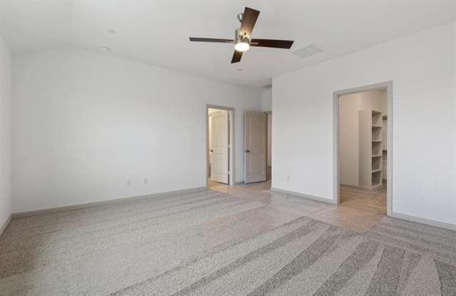 Building Photo - 11444 Sugarlands Dr