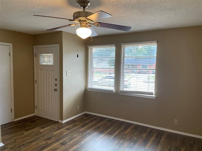 Building Photo - Heart of Wylie