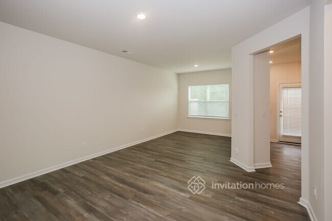 Building Photo - 11822 Brier Vlg Ln