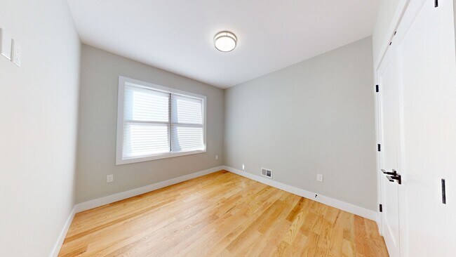 Building Photo - 353 Boyden Ave