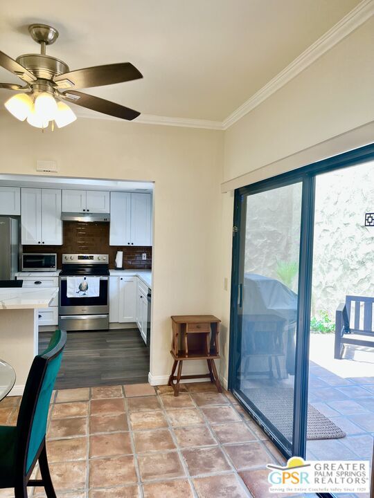 Building Photo - 2441 S Birdie Way