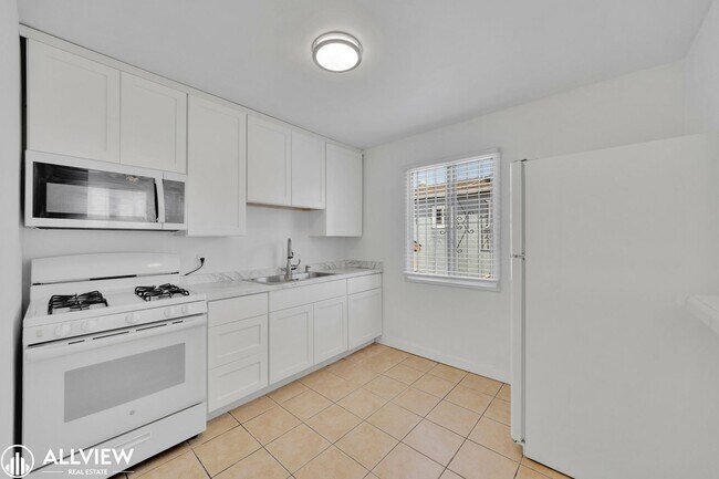 Building Photo - 3969 B St