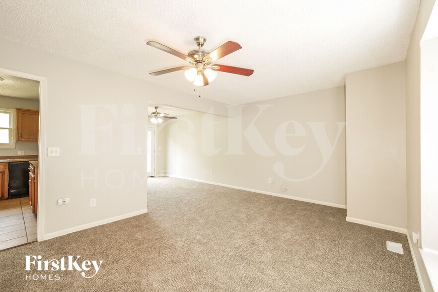 Building Photo - 7308 E 122 Terrace