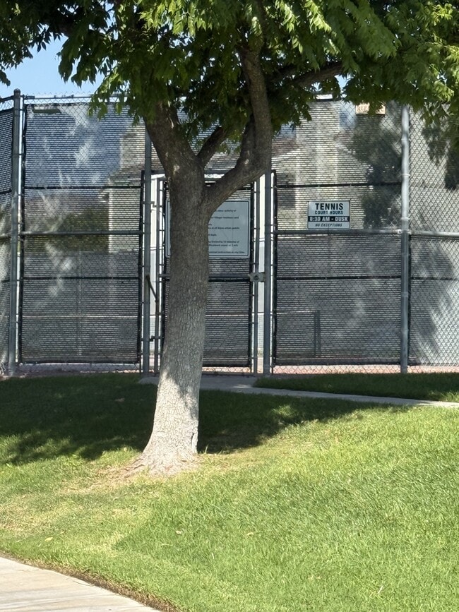 Building Photo - 27114 Hidaway Ave