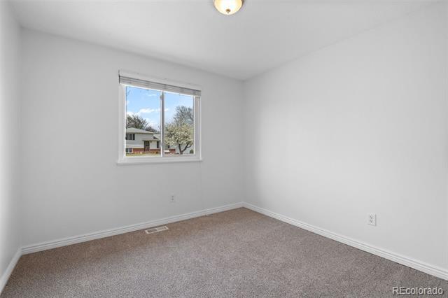 Building Photo - 1142 S Owens St