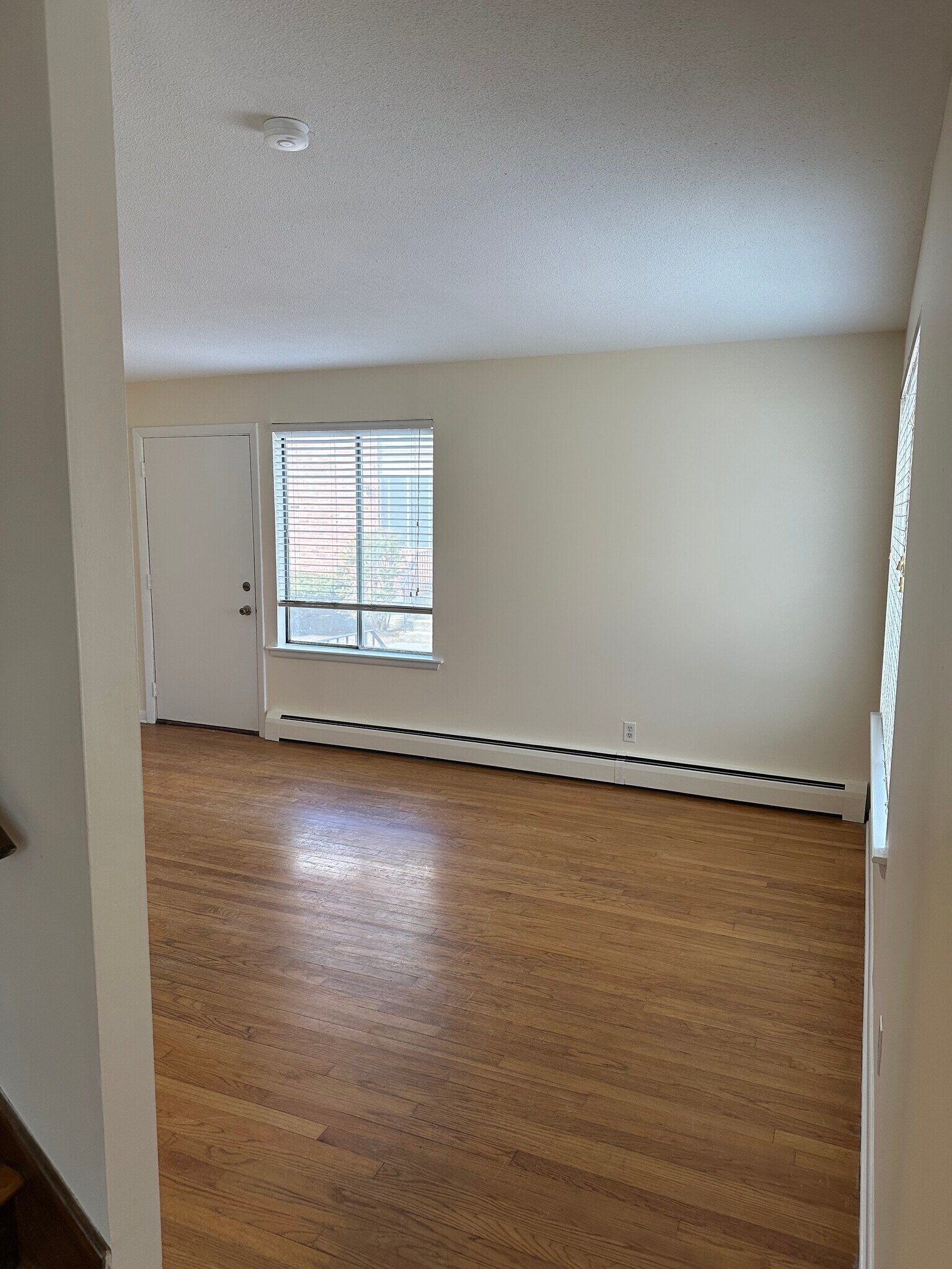 Building Photo - 121 New Britain Ave