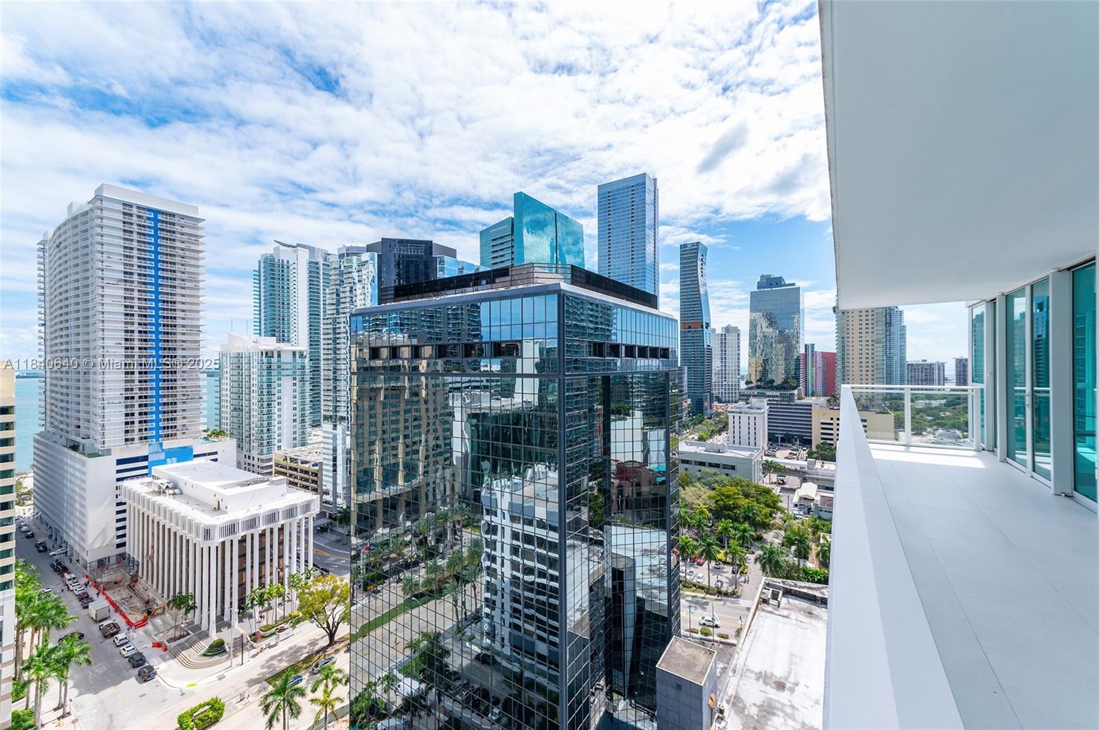Building Photo - 1080 Brickell Ave