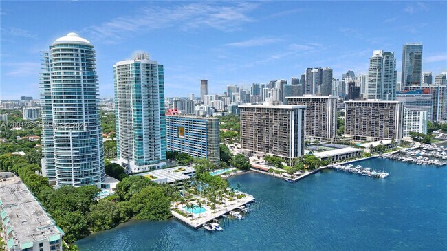 Building Photo - 2101 Brickell Ave