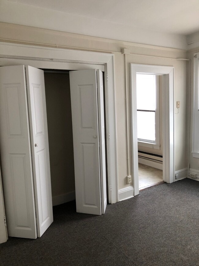 Building Photo - 132 Jay St