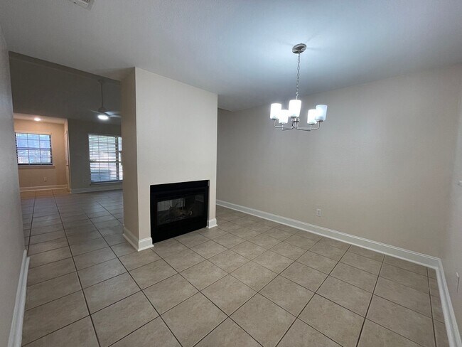 Building Photo - Fully remodeled 3 bedroom duplex for rent in Euless!