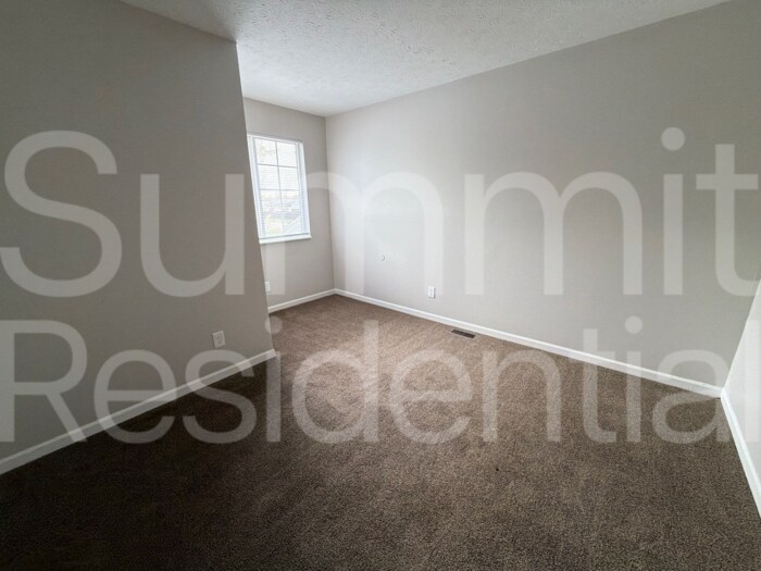 Building Photo - 3716 Rock Maple Dr