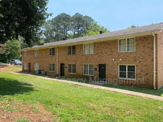 Building Photo - 272 Lawrenceville St