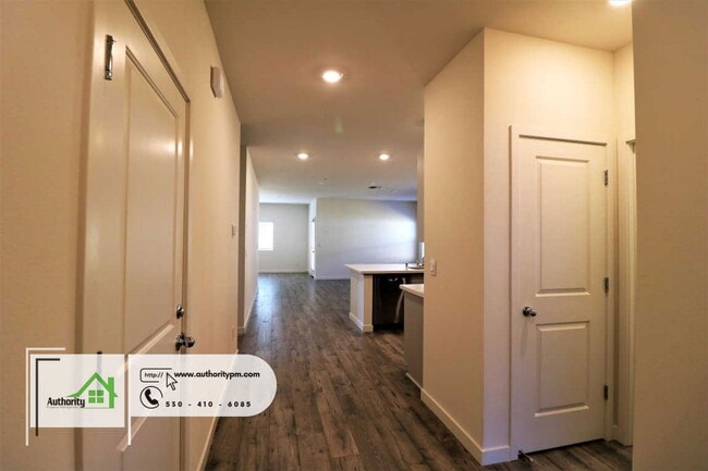 Building Photo - 3651 Ginny Ct