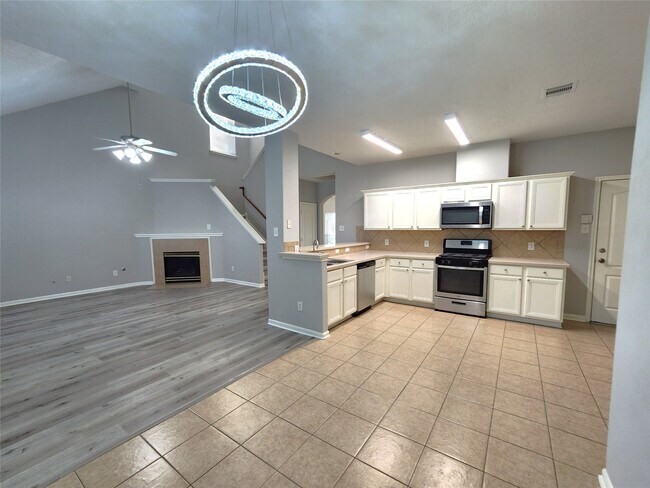 Building Photo - 2623 Sable Ridge Ln