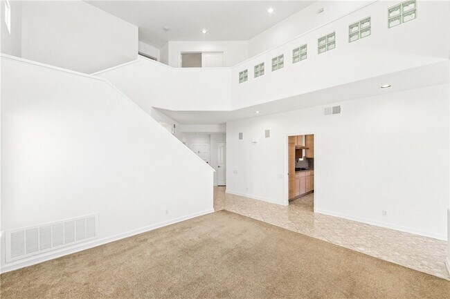 Building Photo - 5824 Spinnaker Bay Dr