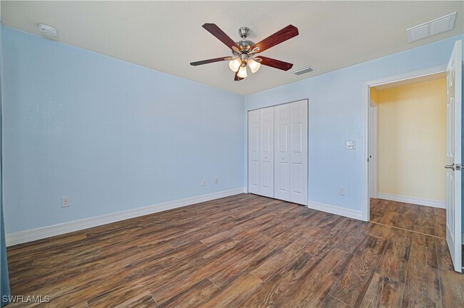 Building Photo - 11041 Yellow Poplar Dr