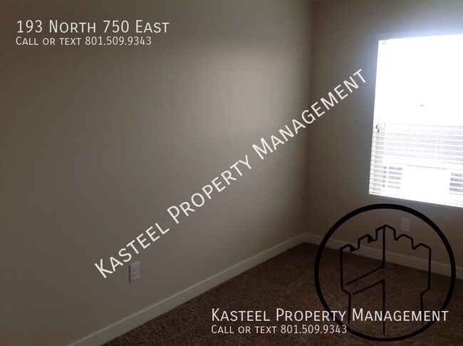 Building Photo - 193 N 750 E St