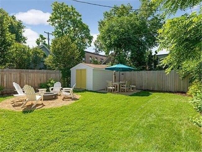 Building Photo - 1742 Dayton Ave