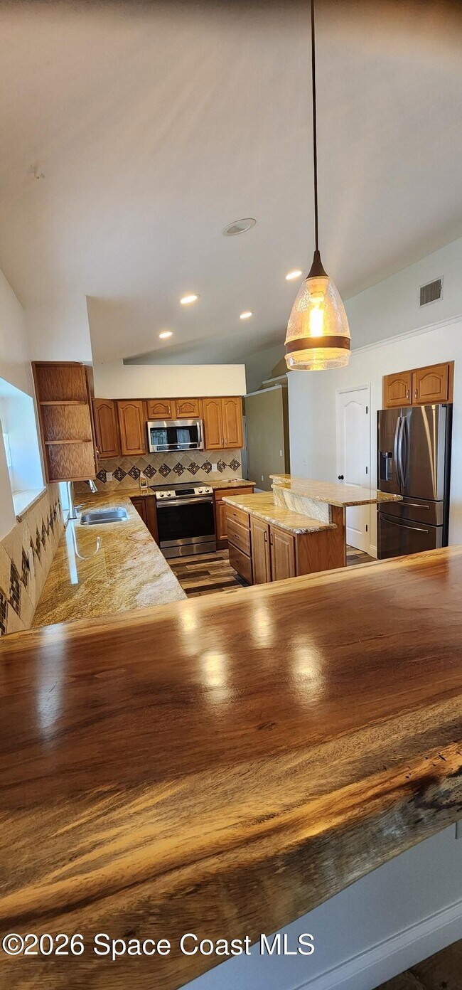 Building Photo - 428 Heathrow Cir