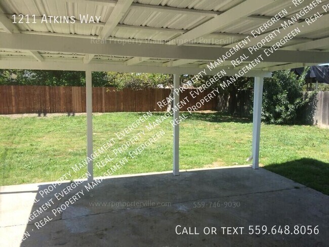 Building Photo - 1211 Atkins Way