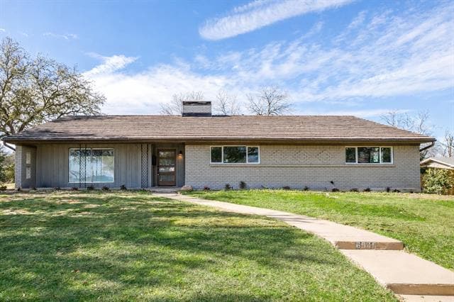 Building Photo - 6940 Bal Lake Dr
