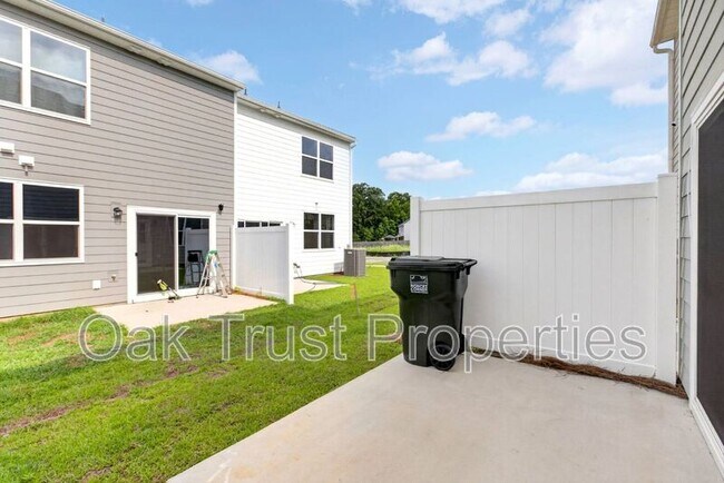 Building Photo - 502 Townsford Ln