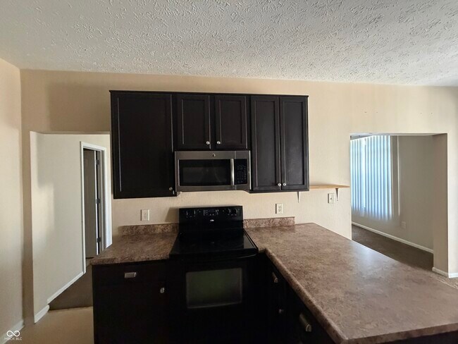 Building Photo - 2424 Boyer Ln