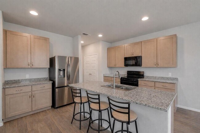 Building Photo - 2710 Paragon Fox Dr