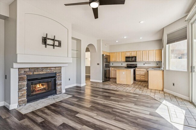 Building Photo - 16666 S 21st St