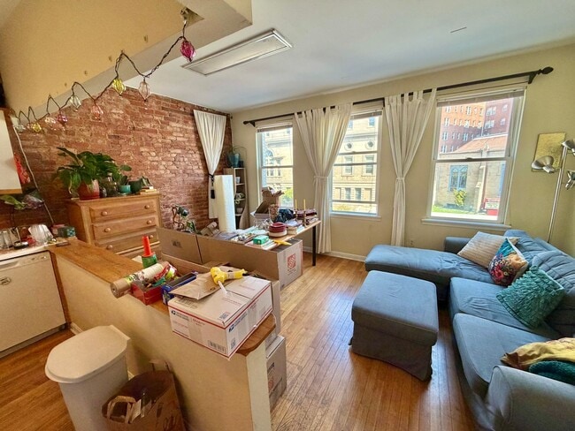 Building Photo - 0394 - Souliotis