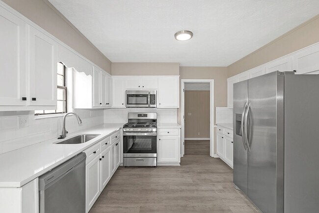 Building Photo - 2614 Bronco Trail