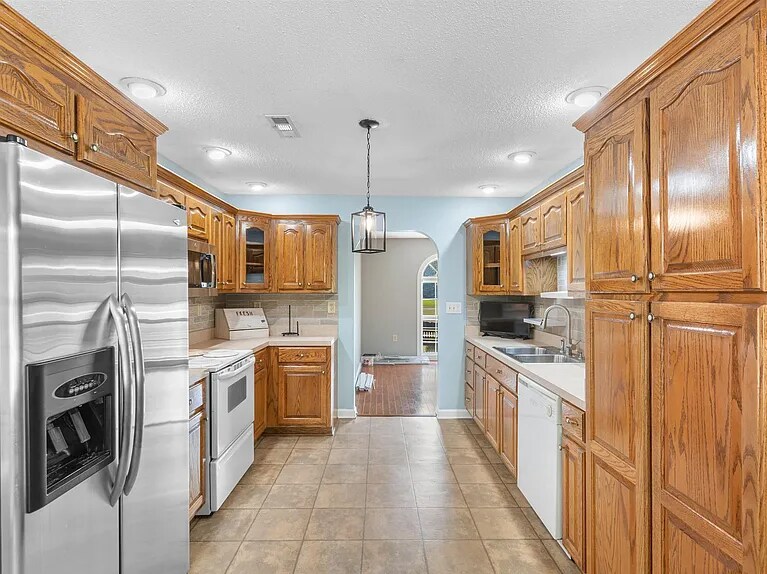 Building Photo - 1250 Boykin Dr