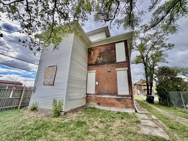 Building Photo - 8790 Kimberly Ct