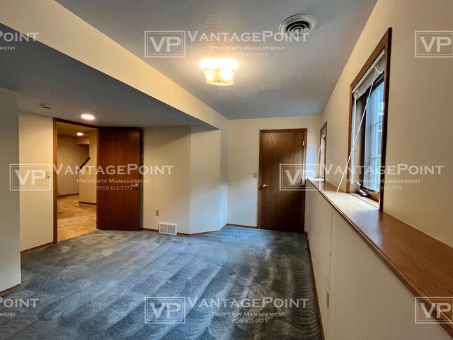 Building Photo - 2925 Baylite Dr