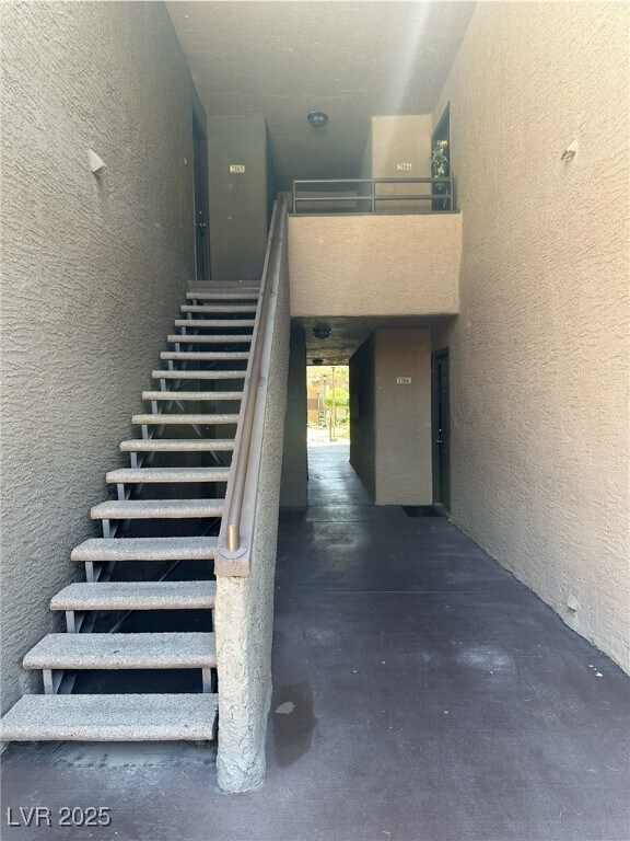 Building Photo - 2200 S Fort Apache Rd
