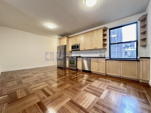 Building Photo - 3 bedroom in NEW YORK NY 10031