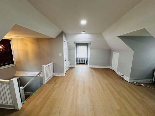 Building Photo - Studio Apartment on Linden Lane – Walk to Downtown Princeton