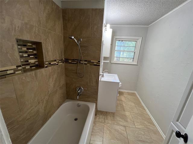 Building Photo - 213 Wanda Way