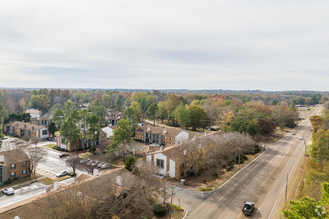 Building Photo - Woodridge Apartments