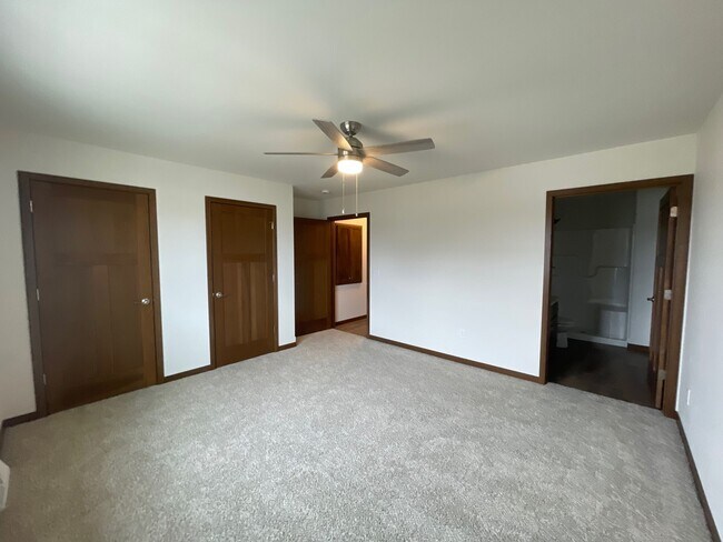 Building Photo - 1005 Morning Star Ln