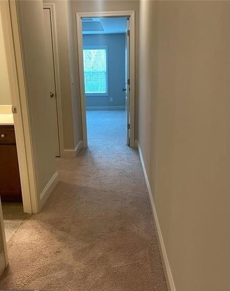 Building Photo - 20 Holdings Dr