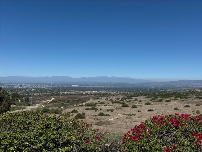 Building Photo - 19 Vernon