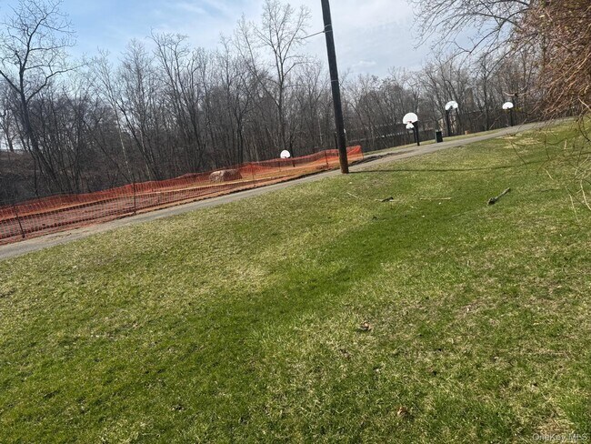 Building Photo - 126 Roosevelt Dr