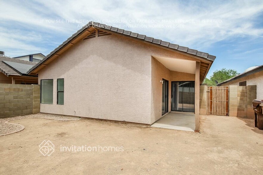 Building Photo - 11234 N 81st Ave