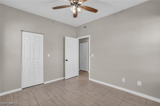 Building Photo - 6560 Huntington Lakes Cir
