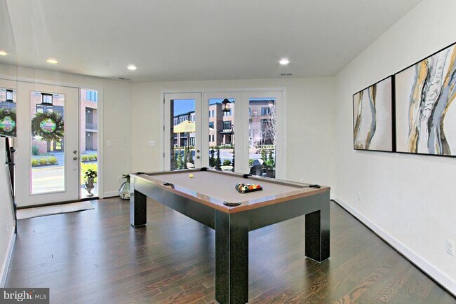Building Photo - 23109 Cottonwillow Sq